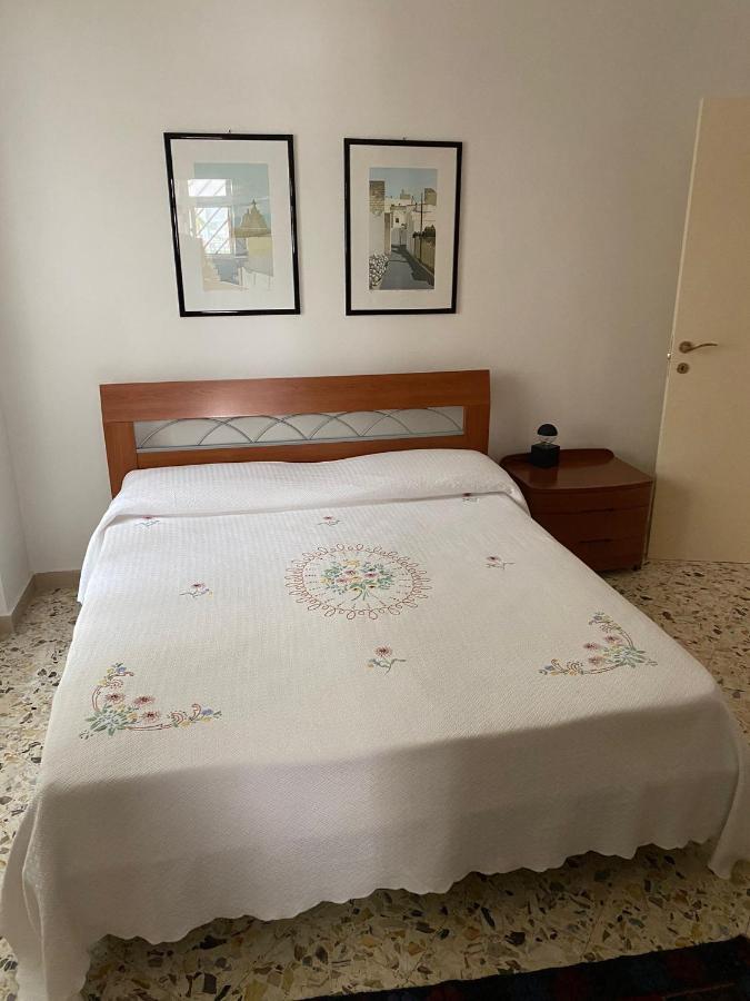 interno13bari Villa Bagian luar foto